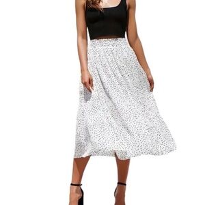 High waisted black white polka dot cinched waist pleated skirt